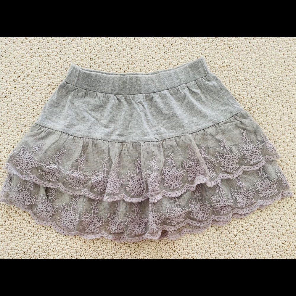 Lace skirt